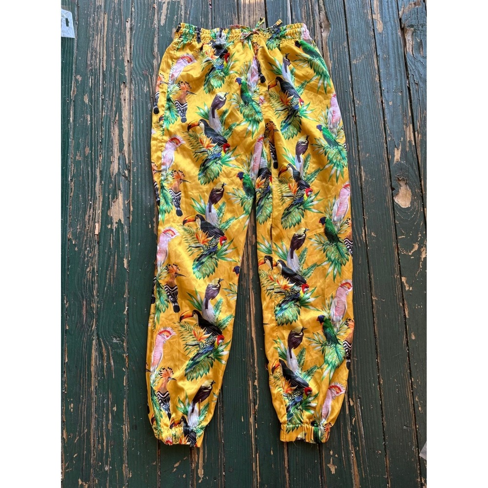 Mad Engine Mens XL Tropical Bird Print Jogger Pants Yellow Toucan Parrot Satin
